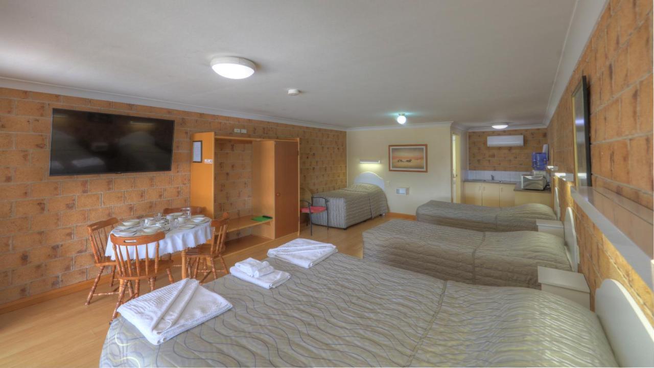 Golfers Inn テンターフィールド エクステリア 写真